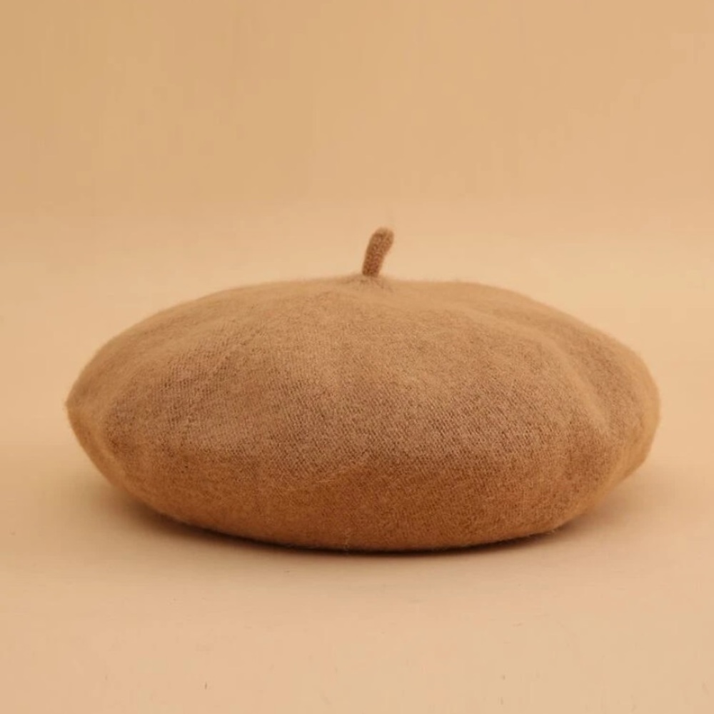 Simple solid beret hat